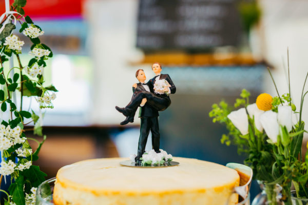 Same-sex wedding cake topper for homosexual marriage