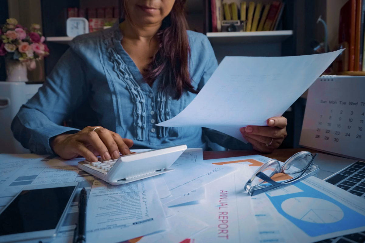 Woman prepares to save big on her taxes this year